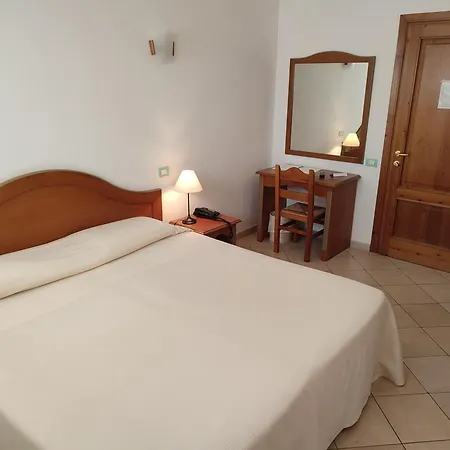 Le Anfore 3* Villasimius