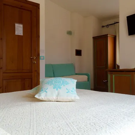 Hotel Le Anfore 3*