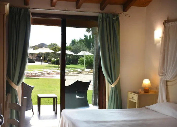 Le Anfore Hotel Villasimius